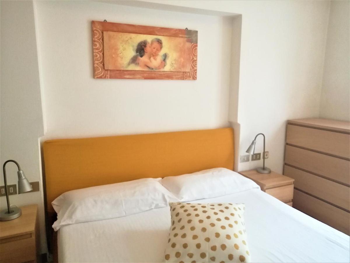 Iseolakerental - Appartamento Chiara Riva di Solto Extérieur photo